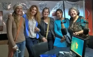 Francisca Bruzzone, Cristina Tammone, Magda bruzzone, Carolina Dariozzi y Patricia Silva, en FM 96.5 Radio residencias. | Foto: D.R.
