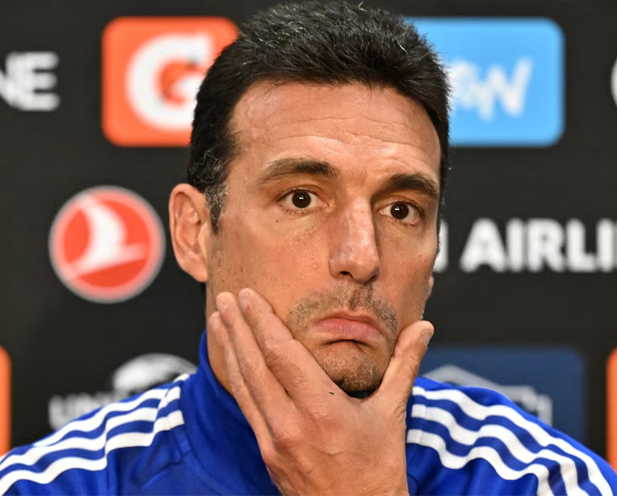 Scaloni analiza todas las opciones (Foto: Reuters).