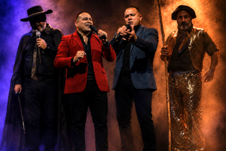 Beto Mena en el Teatro Colón, el Zorro